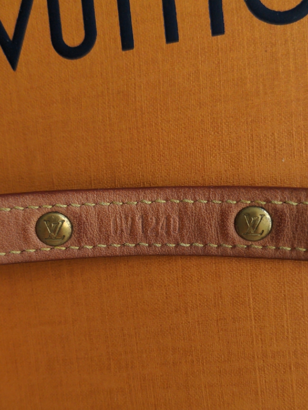 Louis Vuitton Monogram Leash and Collar Set - Brown & Tan - Picture 15 of 16
